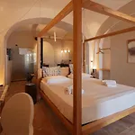 Casa Flora 4*