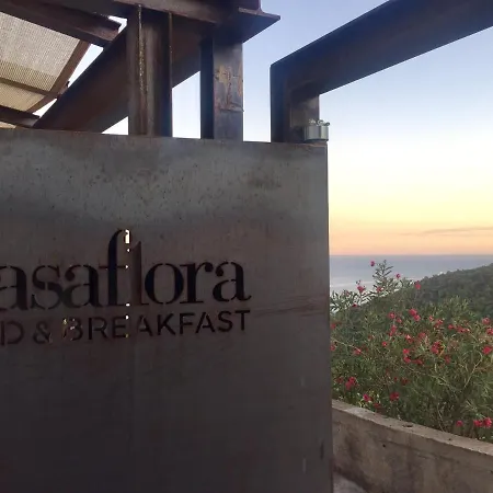 فندق مبيت وإفطار Casa Flora