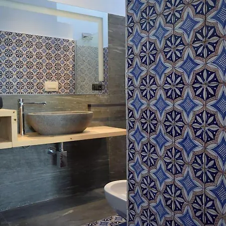 Casa Flora 4*