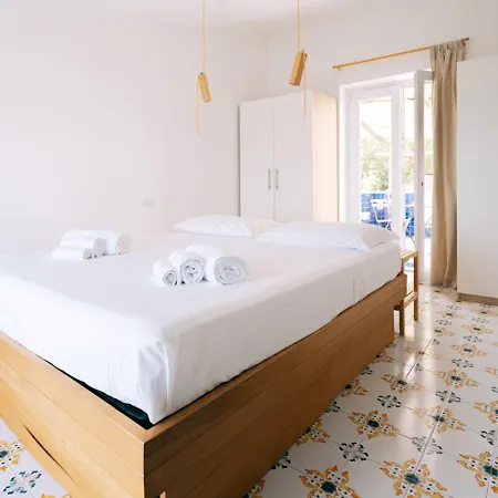 فندق مبيت وإفطار Casa Flora