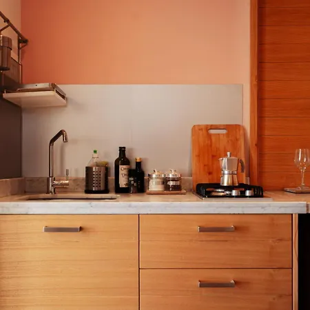 فندق مبيت وإفطار Casa Flora 4*