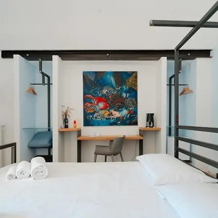 Casa Flora Bed & Breakfast