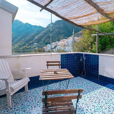 Casa Flora Bed & Breakfast *