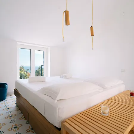 Casa Flora Bed & Breakfast