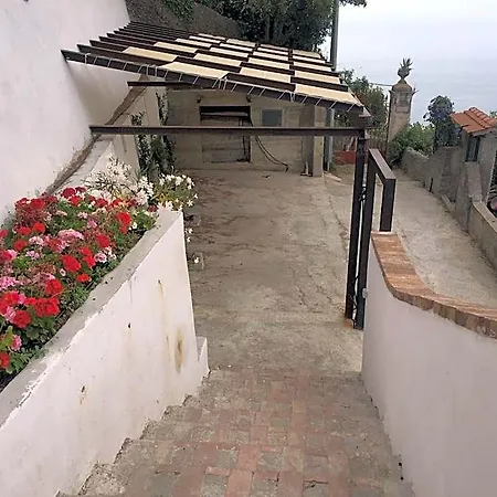 Bed & Breakfast Casa Flora Vietri