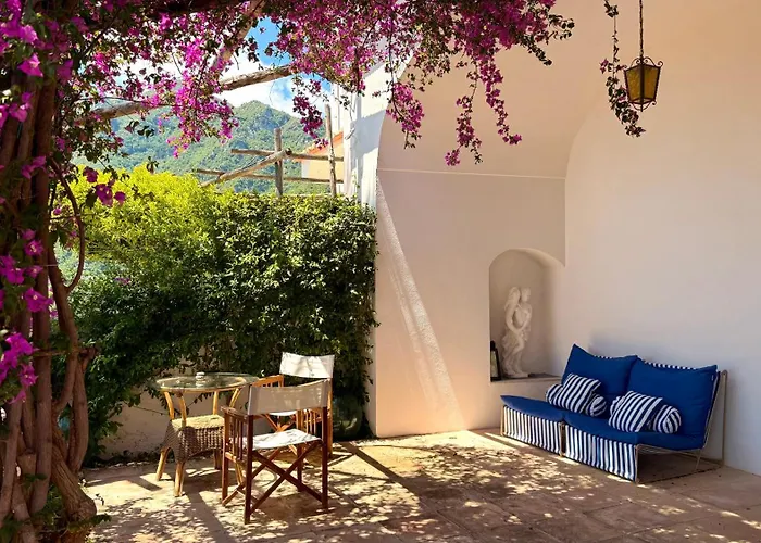 ベッド・アンド・ブレックファスト Casa Flora 4*